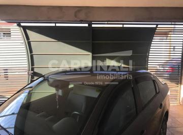 Casa · 253m² · 3 Quartos · 2 Vagas · Casa Padrão em São Carlos