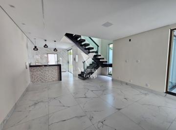 Casa · 208m² · 3 Quartos · 4 Vagas · Casa nova, duplex com quintal e espaço gourmet