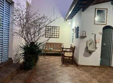 3vuh4vo2odqwzwmznmrmodu1_md · Casa à Venda em Jardim Astro, Sorocaba - SP