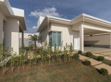 20260123114425_13983228256.jpg · Casa a venda em condomínio fechado Lagoa Santa