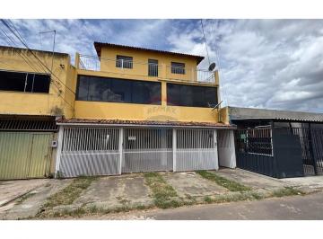 Apartamento · 204m² · 6 Quartos · 3 Vagas · PRÉDIO RESIDENCIAL COM ÓTIMA LOCALIZAÇÃO EM SÃO SEBASTIÃO.