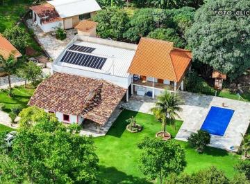 Rural de 8 quartos, Pirenópolis · Sítio à venda em Pirenópolis/GO