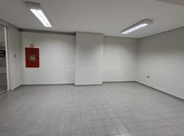 Comercial · 82m² · Sala Comercial em área privilegiada no centro da cidade