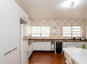 Casa · 173m² · 3 Quartos · 2 Vagas · Casa Térrea na região Mirandópolis / 3 quartos e 2 vagas.