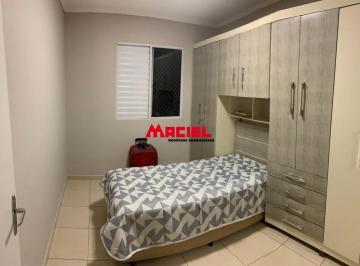 Apartamento · 54m² · 2 Quartos · 1 Vaga · moveis planejados cozinha e em  um quarto ,banheiro com armário e box uma sacada frente para rua jua