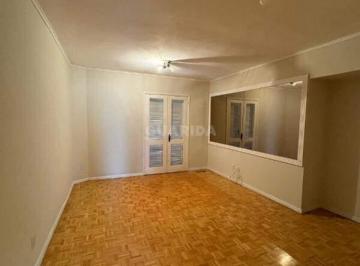 Apartamento · 120m² · 3 Quartos · 1 Vaga · Apartamento 3 dormitórios, sendo 1 suíte, com vaga de garagem localizado no bairro Três Figueiras
