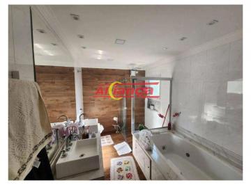 Casa · 197m² · 3 Quartos · 2 Vagas · Sobrado à venda, 197 m² por R$ 920.000,00 - Vila Augusta - Guarulhos/SP