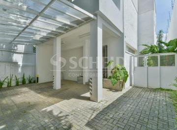 Casa · 345m² · 4 Quartos · 3 Vagas · Sobrado á Venda em Água Branca com 345m², 4 quartos sendo 1 suíte, 3 vagas.