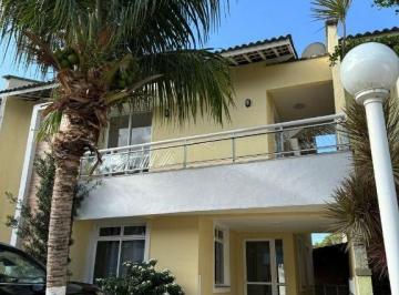 056036474992124296799b6b73a2a2a6913db732 · Casa de Luxo em Condomino Fechado,com 4 Quartos