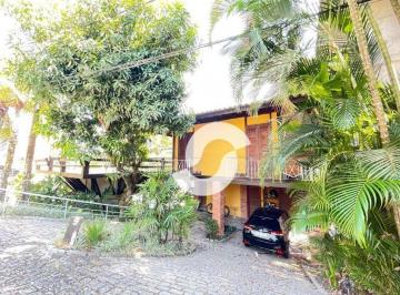 e016cd3919659844710d024d3c592b9235428cd2 · Casa com 3 dormitórios à venda, 209 m² - Pendotiba - Niterói/RJ