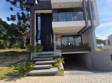 Casa · 290m² · 3 Quartos · 4 Vagas · Sobrado/Triplex Alto Padrão em Condomínio Life Garden