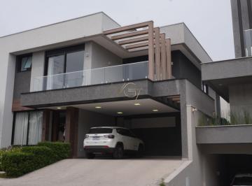 Casa · 284m² · 3 Quartos · 2 Vagas · Sobrado à venda no bairro Uberaba - Curitiba/PR