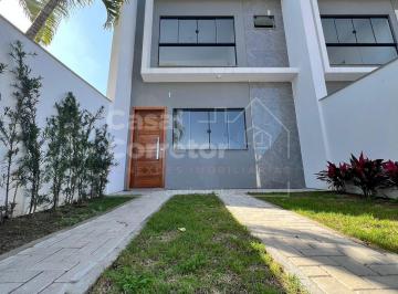 Casa · 86m² · 3 Quartos · 2 Vagas · LINDA CASA GEMINADA DE 3 DORMITÓRIOS SENDO 1 SUÍTE