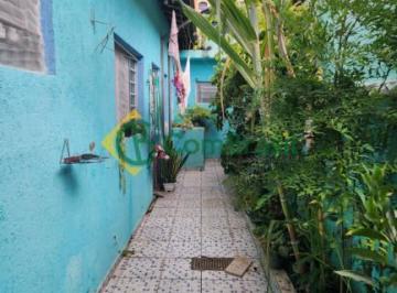 med_26de89d88f7be93f7ca20c0d5e988aad.jpg · Casa térrea com 3 dormitórios, Centro, Mogi das Cruzes