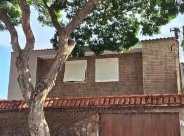 Casa , São Paulo · Sobrado lindo com churrasqueira, SPA, suíte e closet!