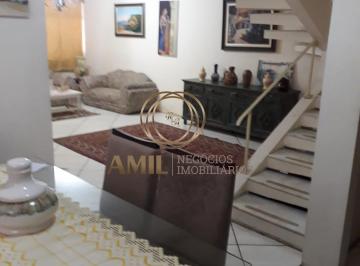 Foto 17 · Casa à Venda: 228m², 4 Quartos, Zona Central de São José dos Campos-SP, Agende sua Visita!
