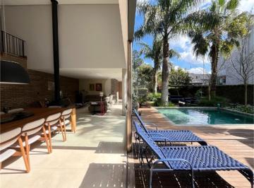 Casa · 644m² · 4 Quartos · 5 Vagas · Casa com 4 quartos à venda em Morada dos pássaros - SP