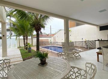 Casa · 276m² · 4 Quartos · 4 Vagas · Casa com 4 quartos à venda em Riviera - SP