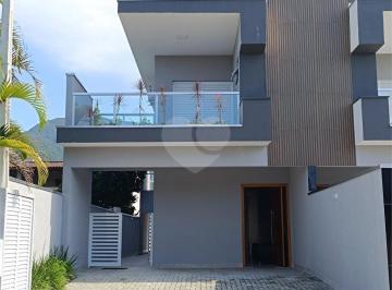 Casa · 171m² · 5 Quartos · 2 Vagas · Condomínio com 5 quartos à venda em Morada da praia - SP
