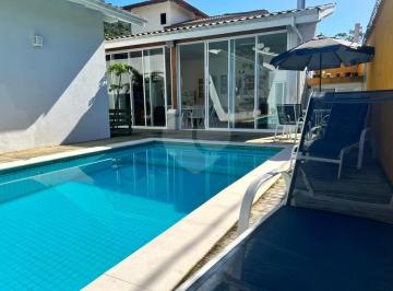 Casa · 300m² · 4 Quartos · 5 Vagas · Casa com 4 quartos à venda em Camburi - SP