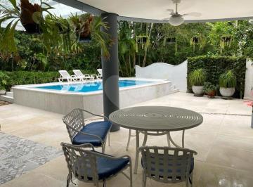 Casa · 374m² · 5 Quartos · 6 Vagas · Casa com 5 quartos à venda em Riviera - SP