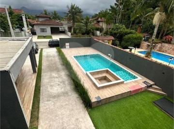 Casa · 298m² · 5 Quartos · 3 Vagas · Condomínio com 5 quartos à venda em Morada da praia - SP