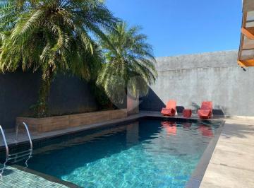 Casa · 340m² · 3 Quartos · 4 Vagas · Condomínio com 3 quartos à venda em Morada da praia - SP