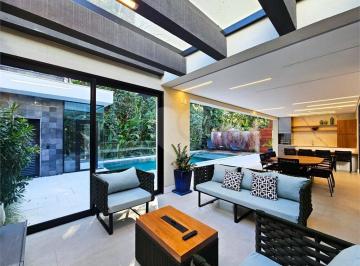Casa · 421m² · 5 Quartos · 4 Vagas · Casa com 5 quartos à venda em Riviera - SP