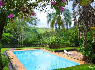 Rural · 1700m² · 6 Quartos · 4 Vagas · Fazenda com 6 quartos à venda em Centro - SP