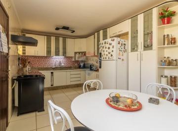 Casa · 148m² · 3 Quartos · 2 Vagas · Excelente sobrado no Parque São Domingos - 3 dormitórios, sala e cozinha amplas, 2 banheiros e 2 vag