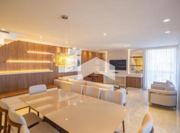 1 · Cobertura com 247 m², 3 quartos sendo 3 suítes à venda no bairro Água Verde.
