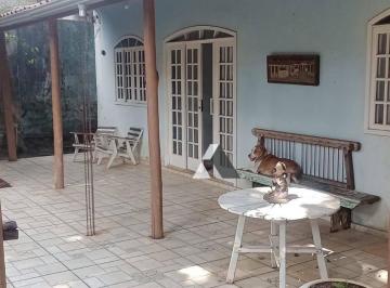 23bbac3fab1e22768e0b10cde0af46c0378a24da · Excelente casa de 2 pavimentos a venda no Betania