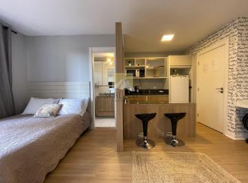 Apartamento de 1 quarto, Curitiba · Studio Mobiliado – Região Nobre