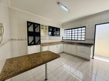 Casa de 3 quartos, Varginha · Casa para venda em Vila Pinto ll Varginha, Minas Gerais.