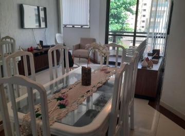 Apartamento · 117m² · 3 Quartos · 1 Vaga · Guarujá - Três dormitórios, varanda na sala. Praia Enseada