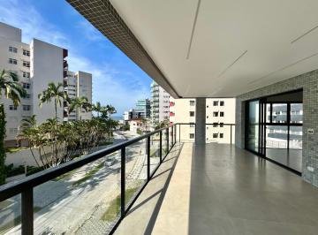 Sacada · Apartamento novo 3 suítes Caiobá a poucos passos do mar