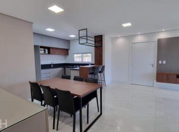 35859847_g.jpg · 
                                Apartamento semimobiliado com 03 dormitórios, sendo 01 suíte 
     