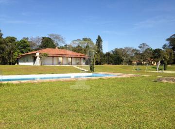 Rural · 1049m² · 3 Quartos · 6 Vagas · Sítio a venda em São Roque, à apenas 45 km da Faria Lima / SP, com piscina e vista espetacular.