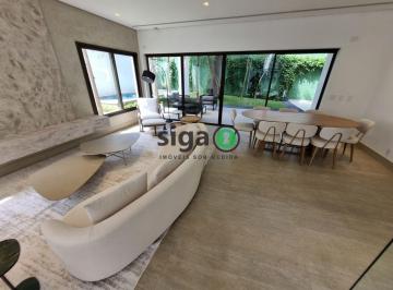 Casa · 434m² · 4 Quartos · 4 Vagas · Casa em Condomínio fechado a venda ou locação no Alto da Boa Vista.