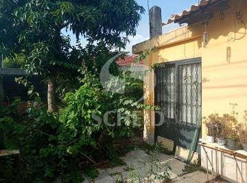 Casa · 78m² · 2 Quartos · 8 Vagas · Casa a venda na região de Veleiros.