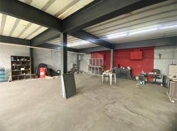 Comercial · 250m² · 10 Vagas · Galpão à venda em Vila paulicéia - SP