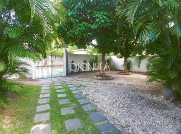 Casa · 300m² · 3 Quartos · 4 Vagas · Casa no Eusebio