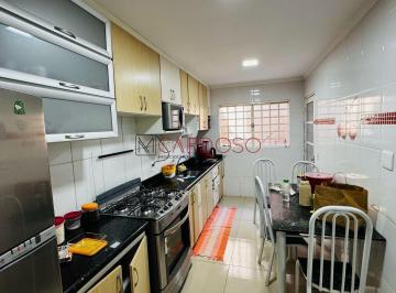 Casa · 300m² · 3 Quartos · 1 Vaga · Casa Sobrado 3 pavimentos, 3 quartos, suíte, área de lazer - Riacho fundo II D100