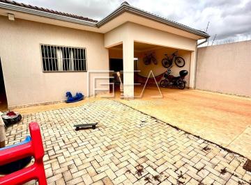 Casa · 120m² · 3 Quartos · 5 Vagas · CASA À VENDA 03 QUARTOS SENDO 01 SUÍTE