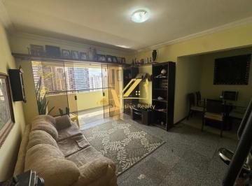 Foto 01 · Apartamento 3 quartos, 2 suítes com varanda e dependência completa, 116,85m²  em frente à Av. ACM co