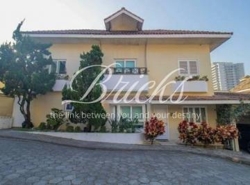 Casa · 300m² · 4 Quartos · 3 Vagas · Casa em Condomínio Fechado no Jardim Prudencia com 4 dormitórios e 3 vagas