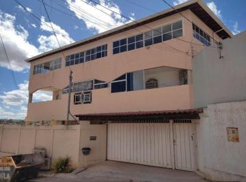 Apartamento de 3 quartos, Vicente Pires · EXCELENTE APARTAMENTO EM COLONIA AGRICOLA SAMAMBAIA