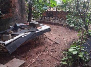 i1.jpg · JARDIM UTINGA - TERRENO COM CASA VELHA