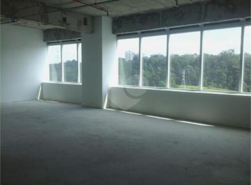Comercial · 113m² · 3 Vagas · Salas à venda em Várzea de baixo - SP