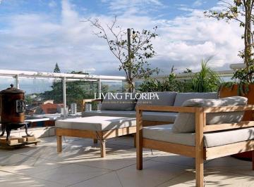 Apartamento · 156m² · 2 Quartos · Cobertura Vista Mar à Venda com 2 Quartos, 156m², Campeche - Florianópolis